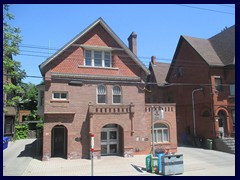 Toronto Bus Tour 169  - Spadina Rd